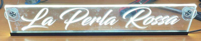 Grote lichtbak met eigen naam of logo