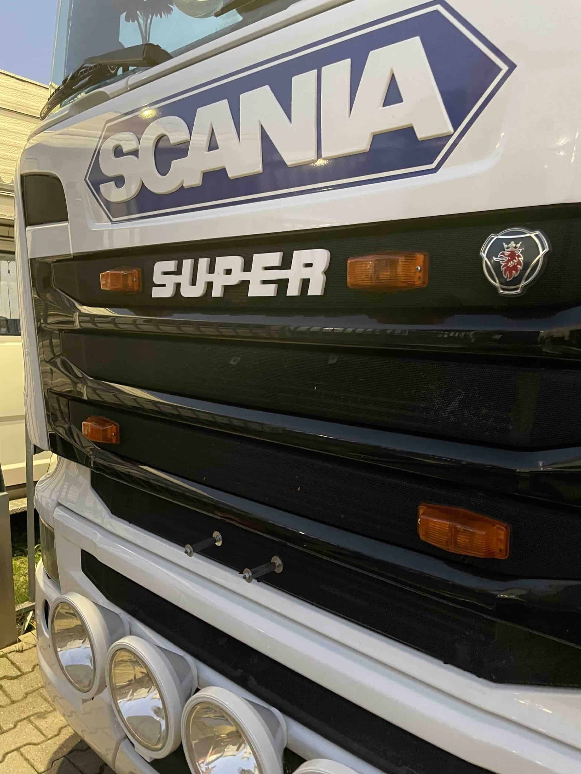mounted scania super logo