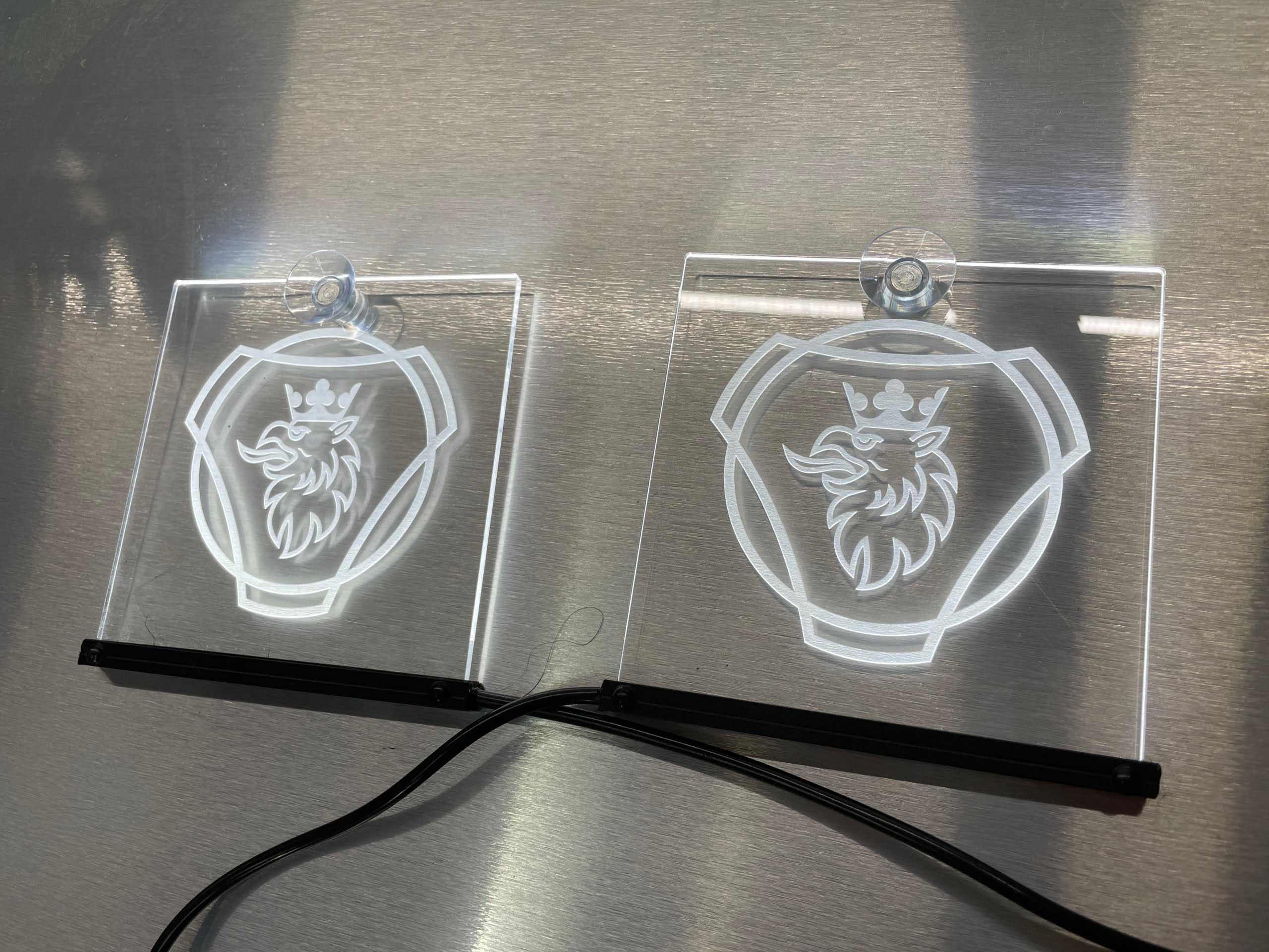 Scania Griffin Led bakje set - 15x15cm